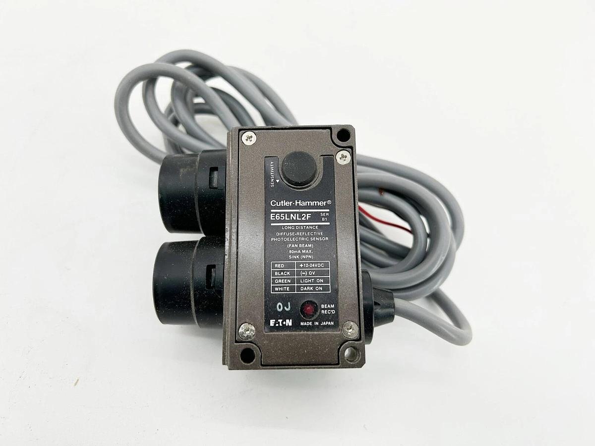 New Cutler Hammer E65LNL2F Diffuse-Reflective Photelectric Sensor 80MA Max 24VDC
