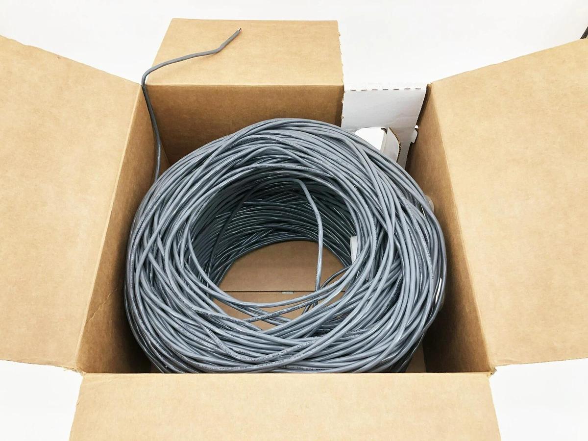 New Southwire R40005-1B Cable CMR/CMG/CL3R/FPLR Approx. 700FT.