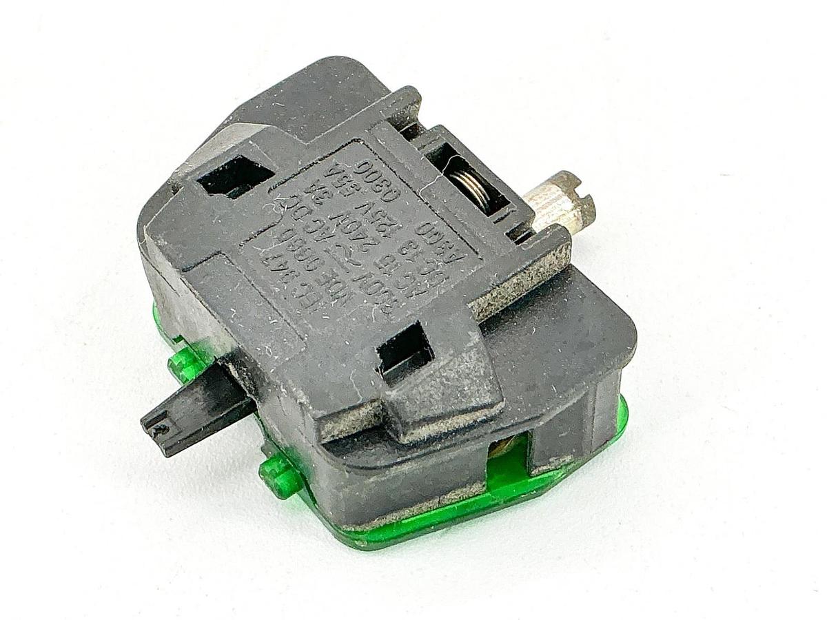 Used Lot of 8 Allen Bradley 2X10 Contact Blocks 300V 3A Ser A