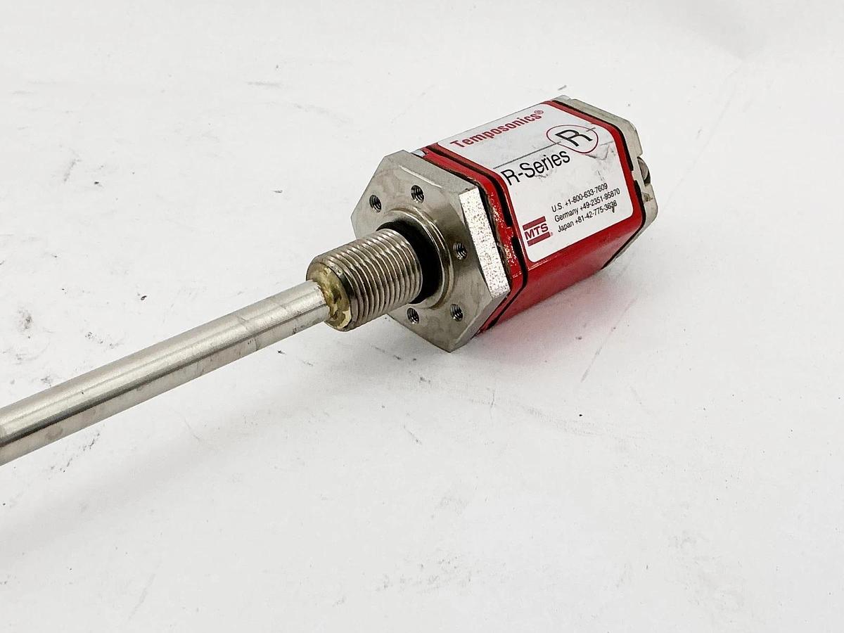 New Temposonics RHT0400UD70AS1B1102 Probe Sensor GRD 9.1735” 2768.82m/s