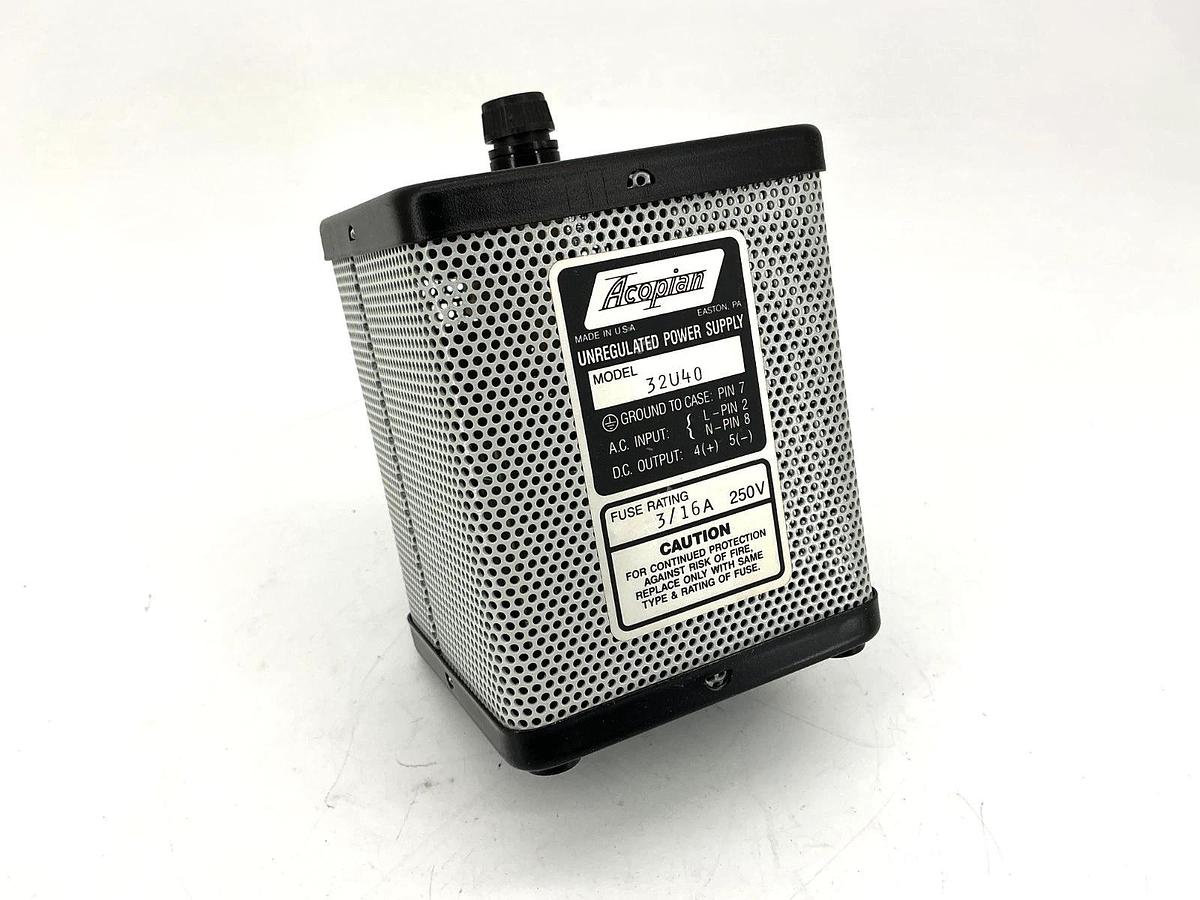New Acopian 32U40 Unregulated Power Supply 8-Pin Fuse Rating: 3/16A 250V -No Box