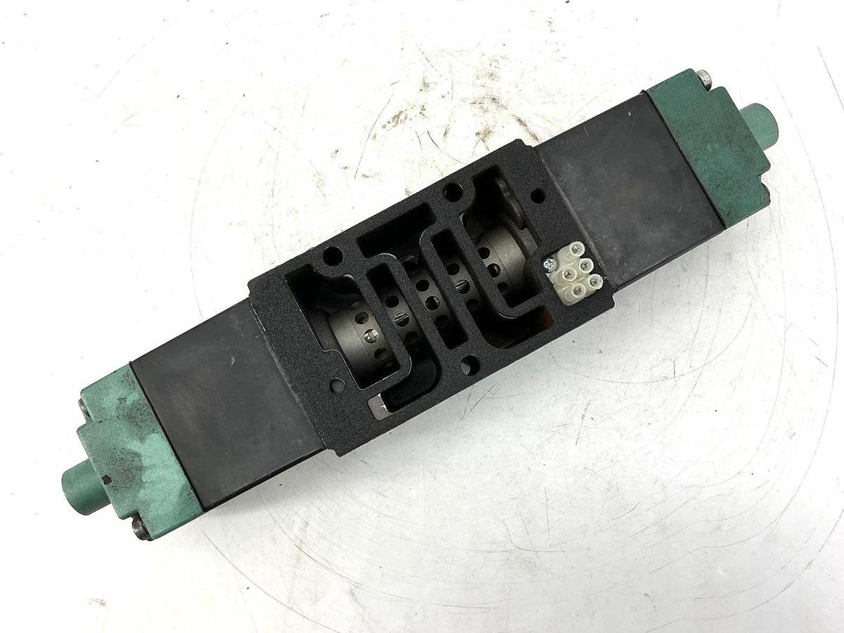 Used Numatics 554SS400K046T30 Solenoid Valve 150PSIG-Air 0.30A 110/120V 50/60HZ