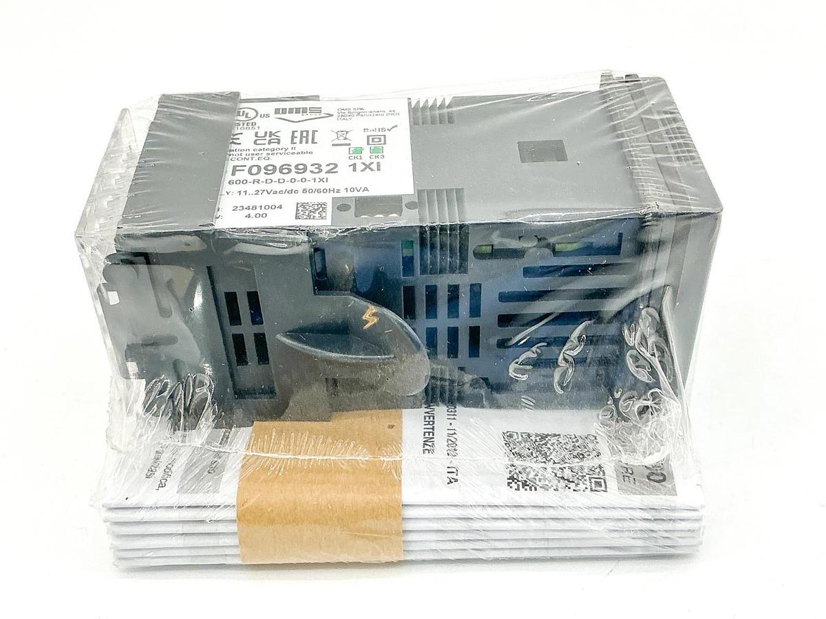 New OMS 600-R-D-D-0-0-1XI Temperature Control Unit 11-27VAC 10VA F096932 1XI