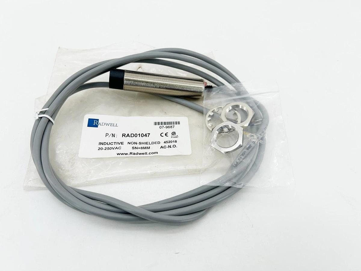 New Radwell RAD01047 Inductive Proximity Sensor 250Vac 18MM 8mm Range 400MA