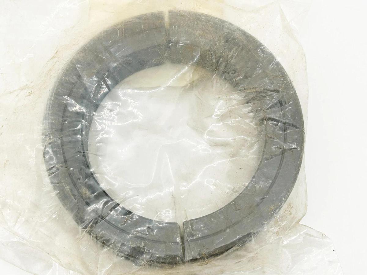 New Climax G2SC-243-B Steel Coupling 2-7/16" Bore