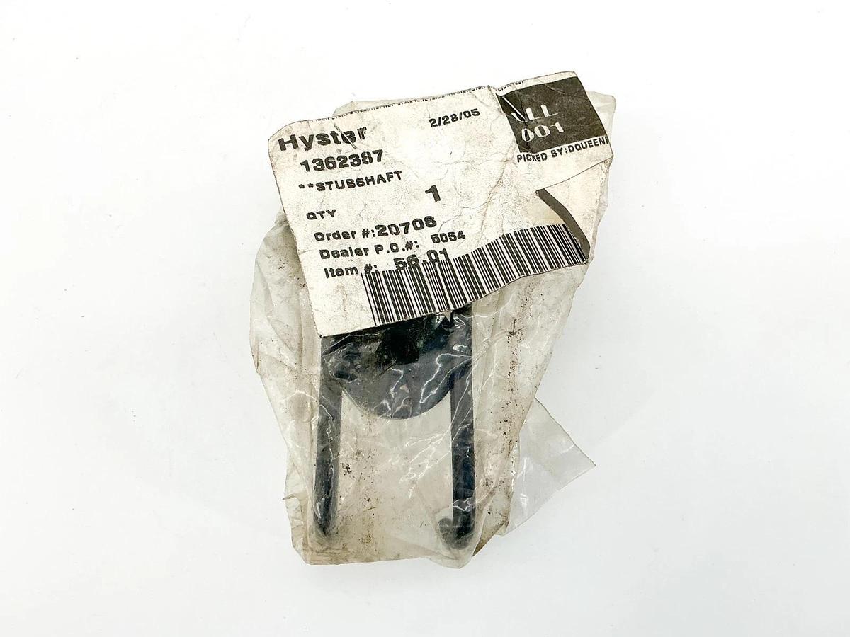 New Hyster 1362387 Stub Shaft