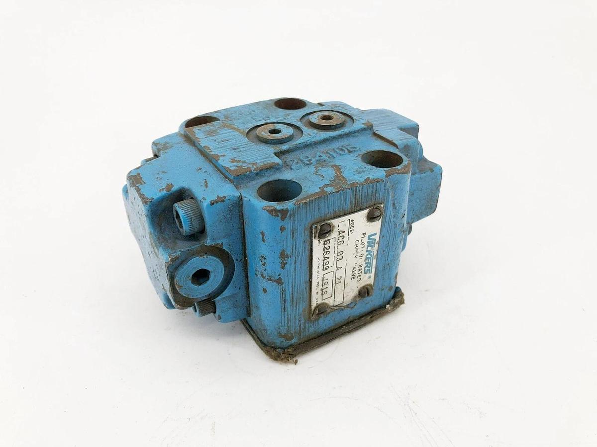 Used Vickers 4CG 03 A 21 Pilot Operated Check Valve 626499