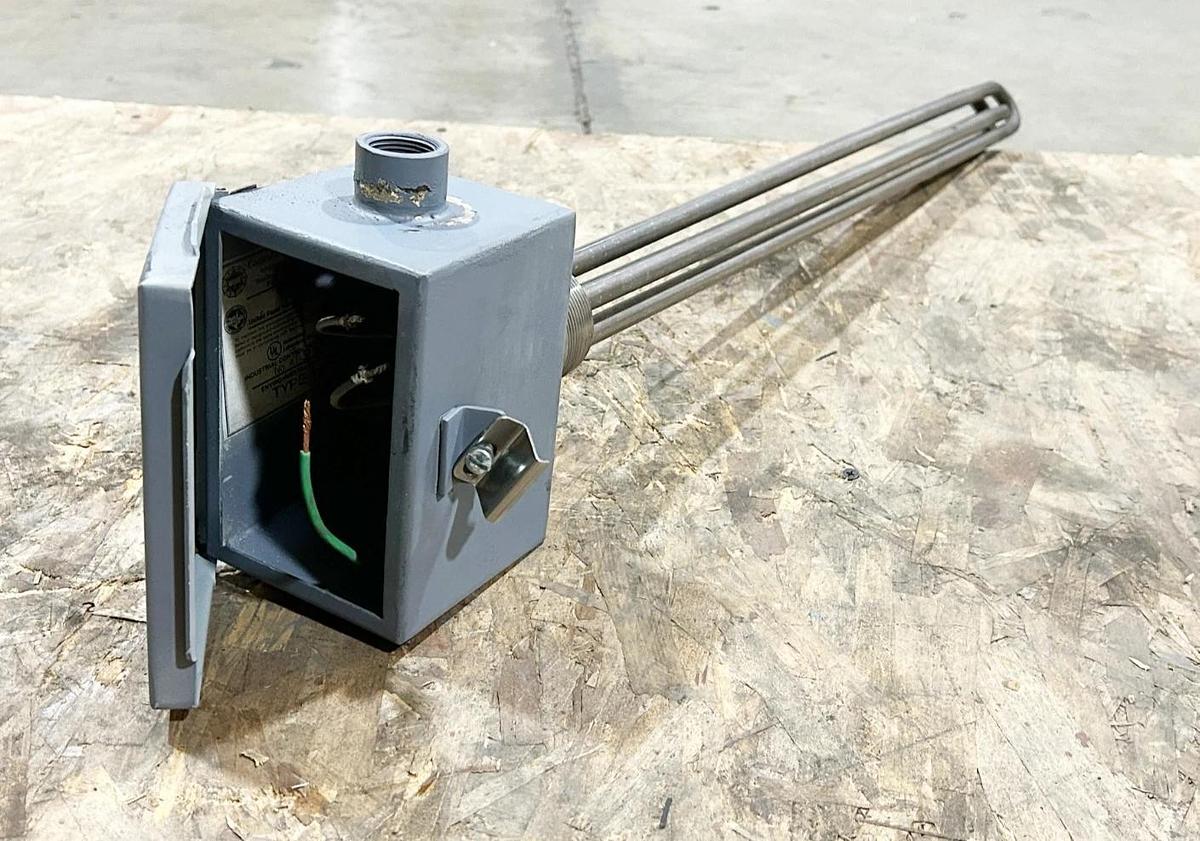 Used Century Technical Equipment 2P3S-340-3P-400-N-4-V9 Heater Element 4000W 575V