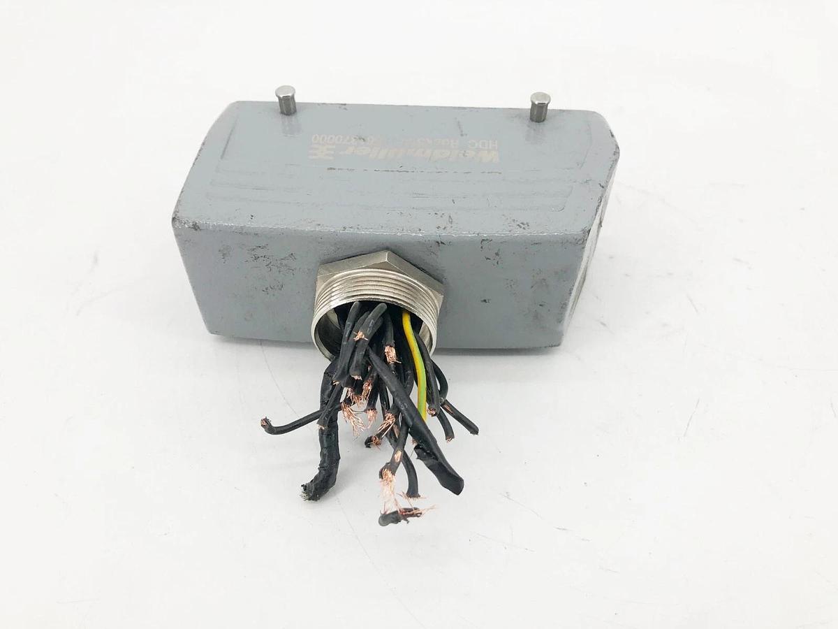 Used Lot of 2 Weidmuller 1661370000 Heavy Duty Power Connectors HCD Rockstar