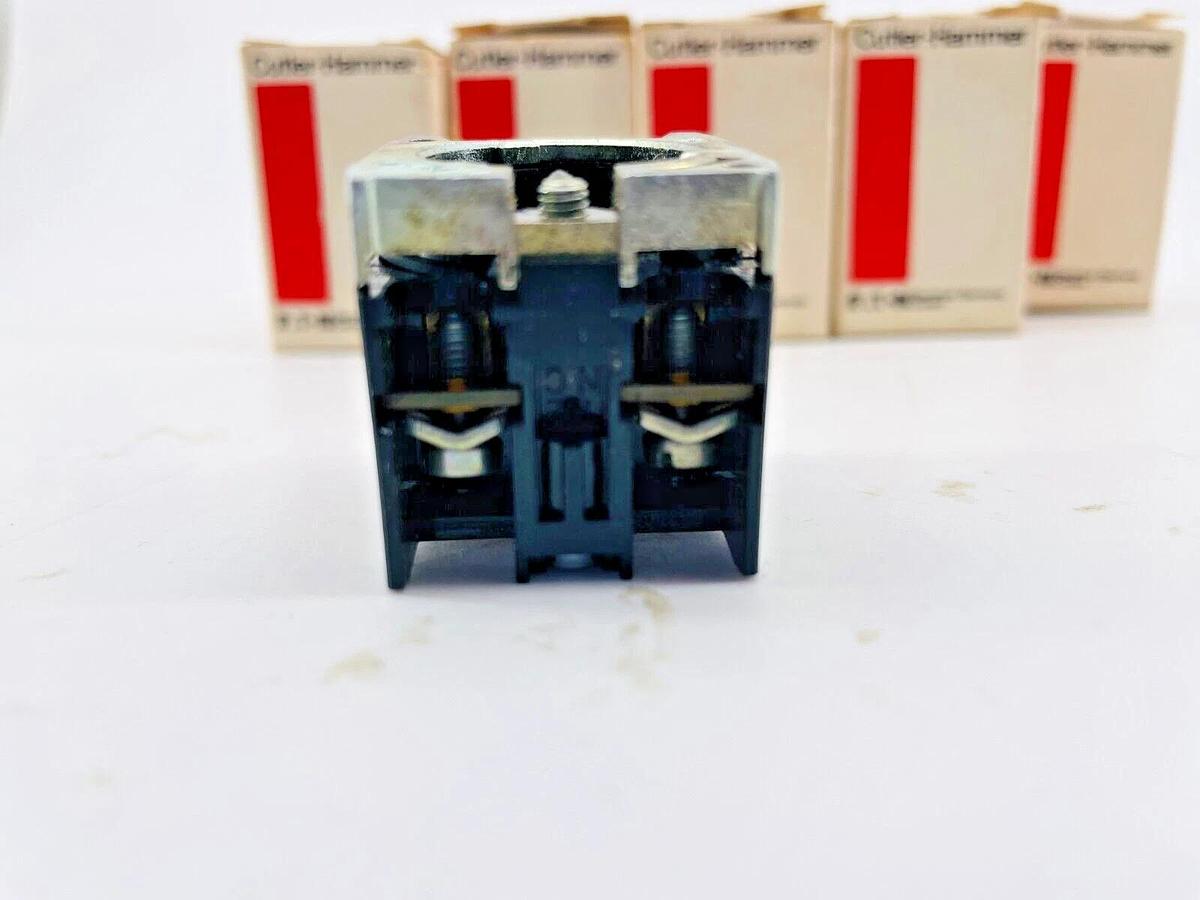 Lot of 9 New Cutler Hammer E22C1 Contact Block 1NC