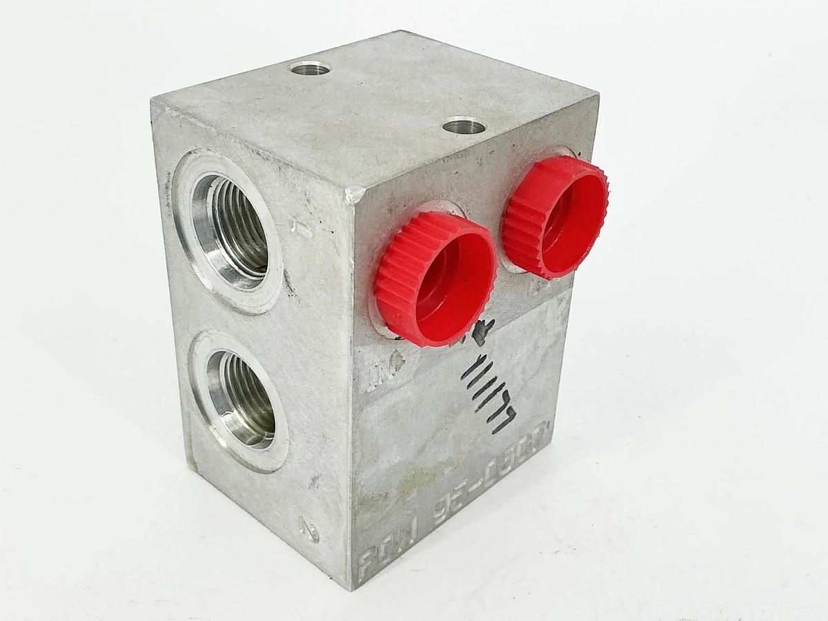 Used POW 95-0607 Valve Manifold 5 Port