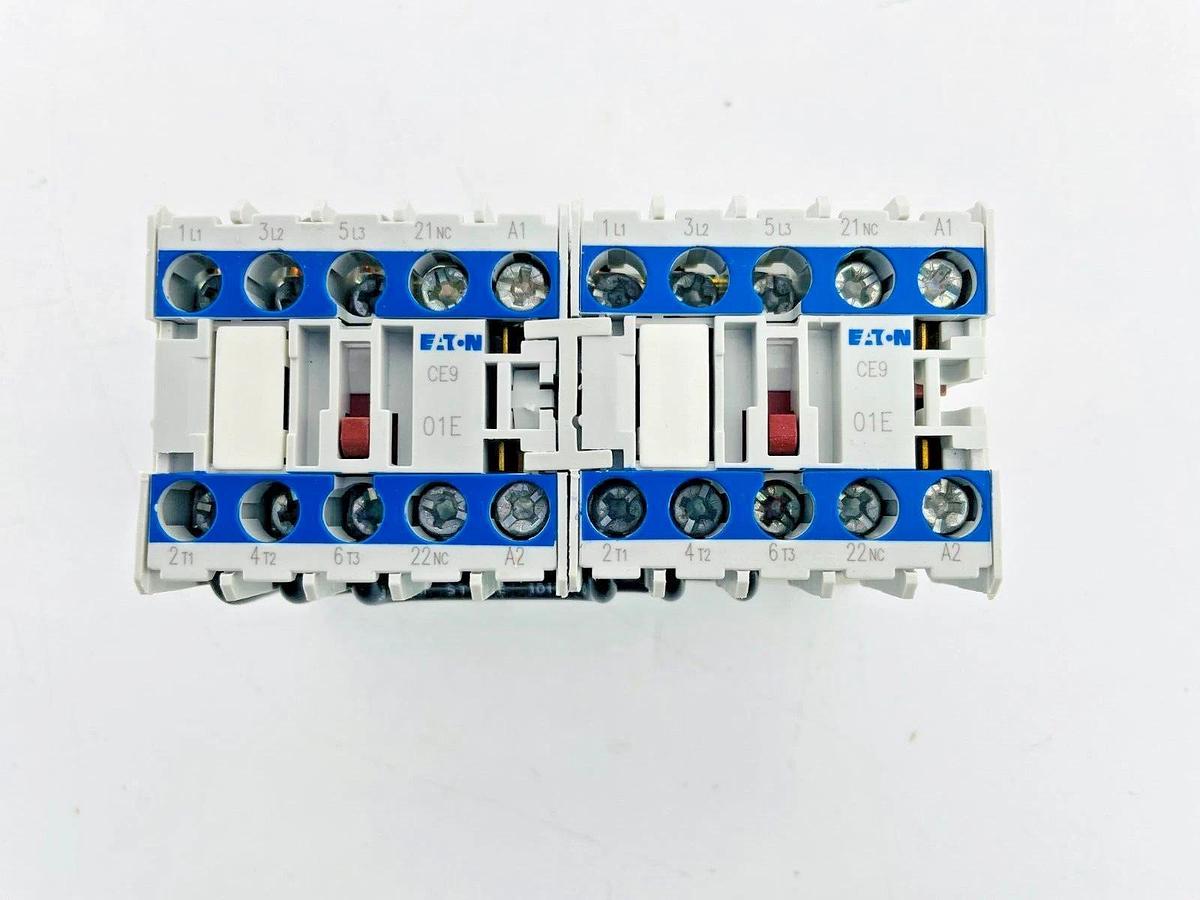 New Eaton Cutler Hammer CE9G01B Reversing Contactor 220V 60Hz/240V 60Hz Ser A3