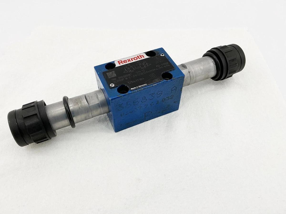 Rexroth 3DREP-6-C-21/25EG24N9K4/M-674 R901205987 Valve - missing coils - No Box