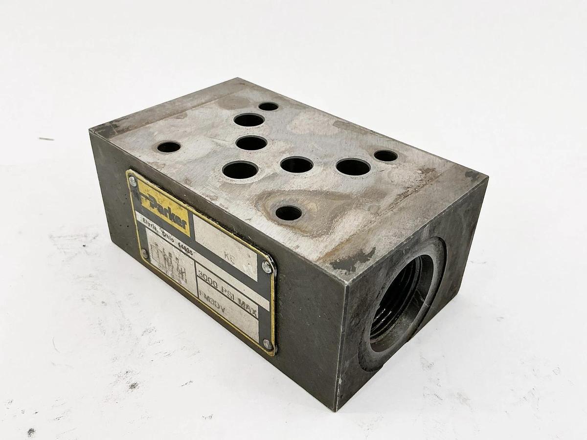 Used Parker FM3DV Control Valve 3000PSI KE