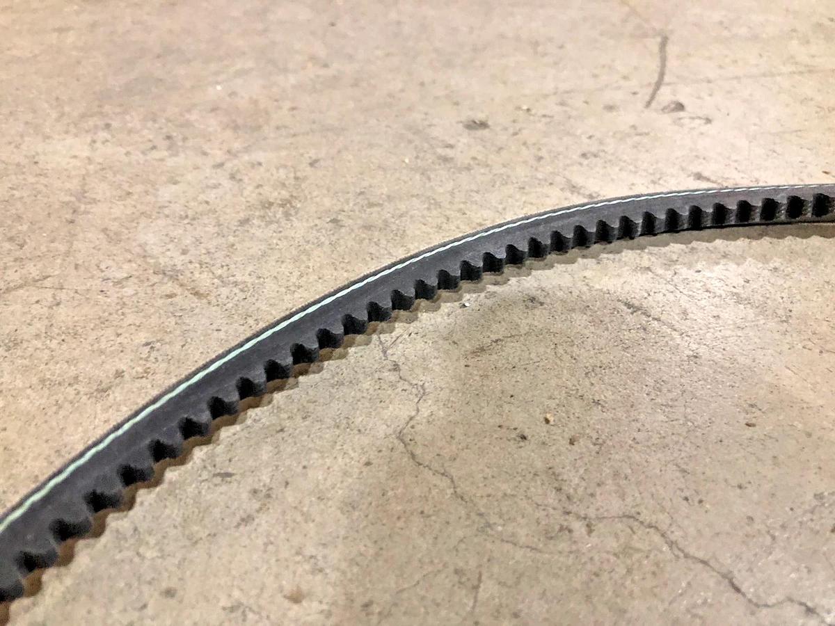 Lot of 2 New Gates 3VX1000 Super HC Cogged V-Belts 9412-1000 - No Box