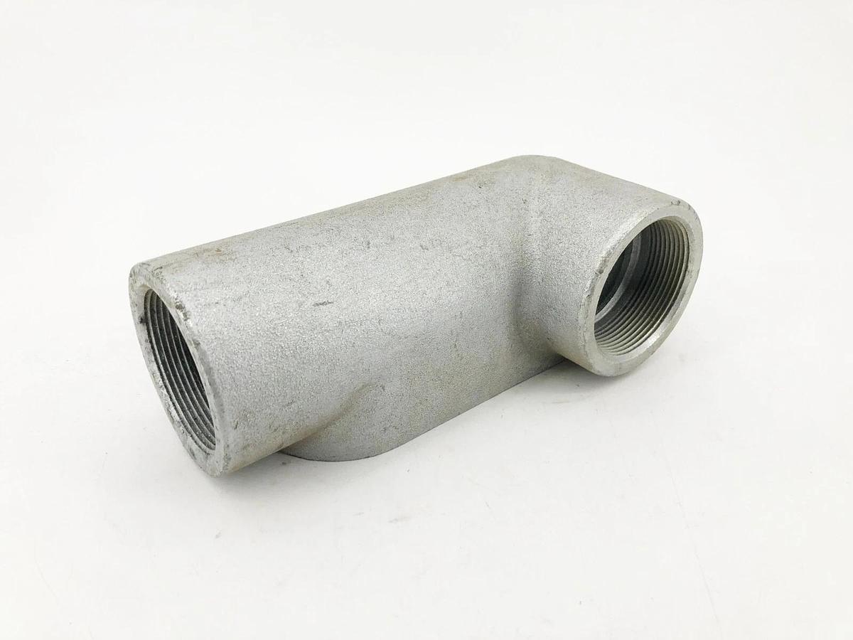 New Crouse-Hinds LR67 2" Conduit Outlet Body