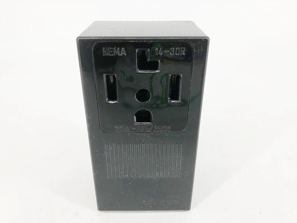 New Leviton 9432-P Straight Blade Angle Plug 30A 125/250V 3-P 4 Wire NEMA 14-30P