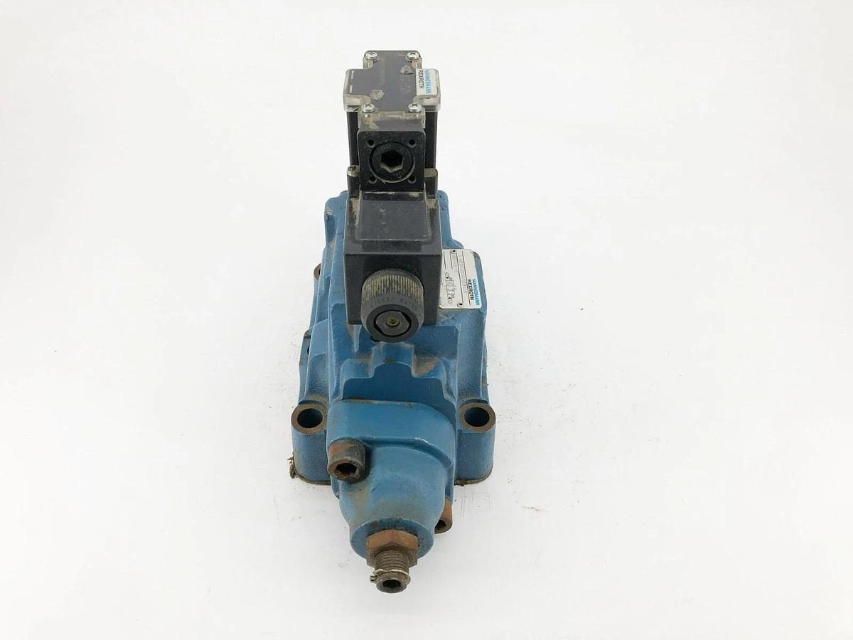 Used Mannesmann Rexroth H-4WEH22E74/6EW110-N9ETDA/10 Directional Control Valve