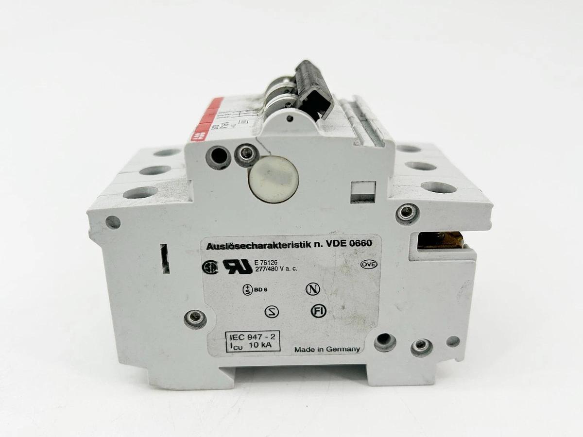 New ABB S273-K16A Circuit Breaker 16A 3P 480V Din-Rail Mount - No Box