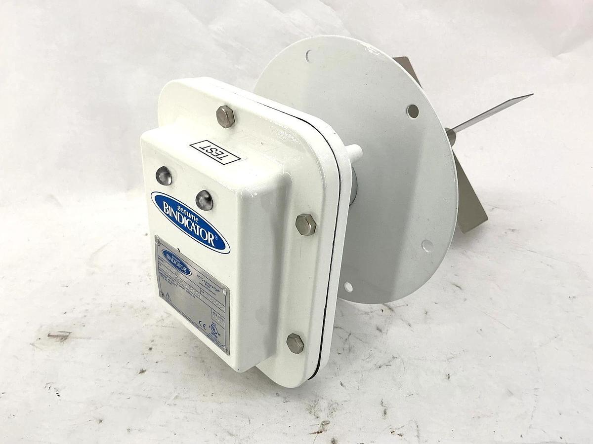 New Bindicator PRO-AGAX1-4BB0A Level Switch Sensor 3W 120/240VAC PRO-AG