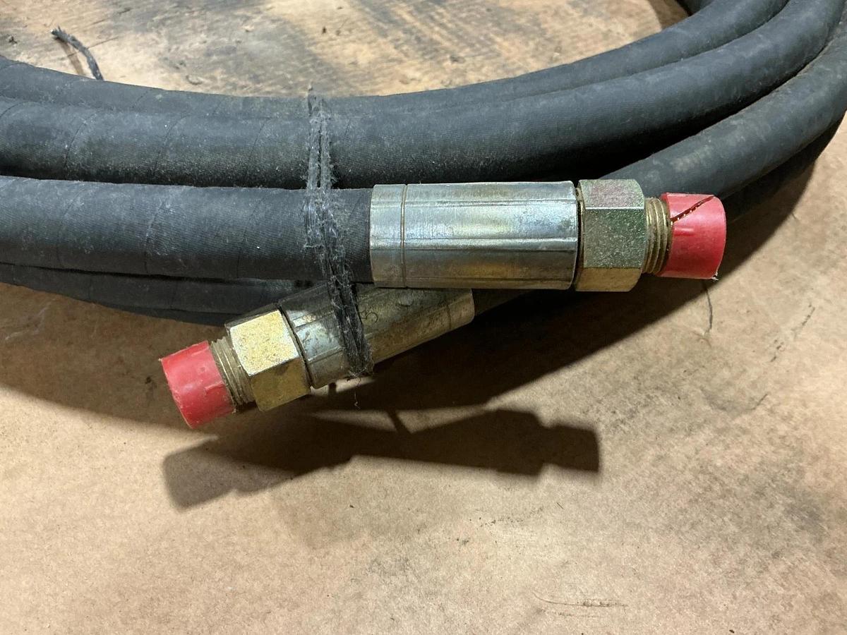 New 6122053-050 Blast Hose 50~inch 1/2" Connection No Box