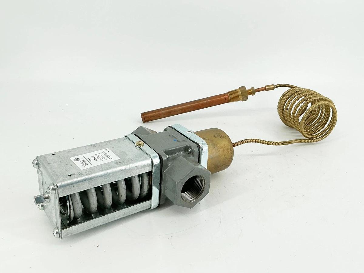 New Johnson Controls V47AD-2C 1" Water Valve 115-180 Deg F 150PSI