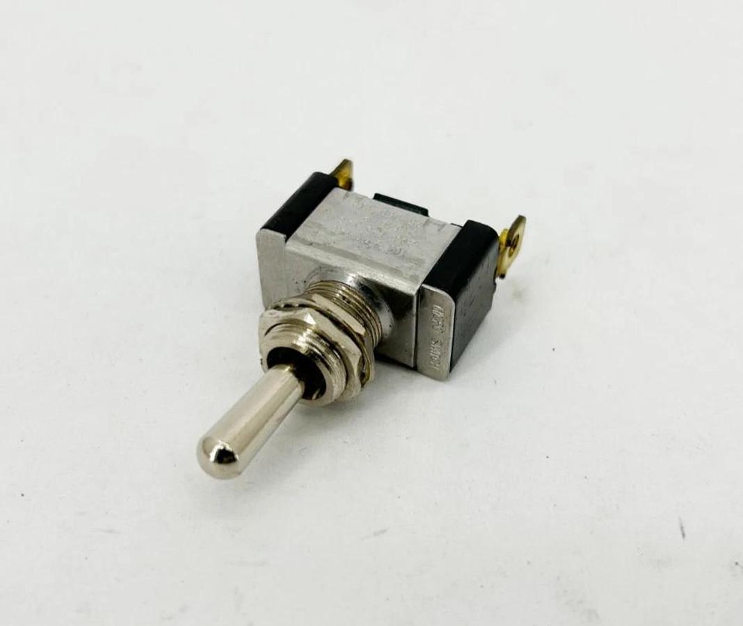 Lot of 2 New Honeywell 11TS15-7 Toggles 125-250VAC 20A (On)-Off-(On) - No Box