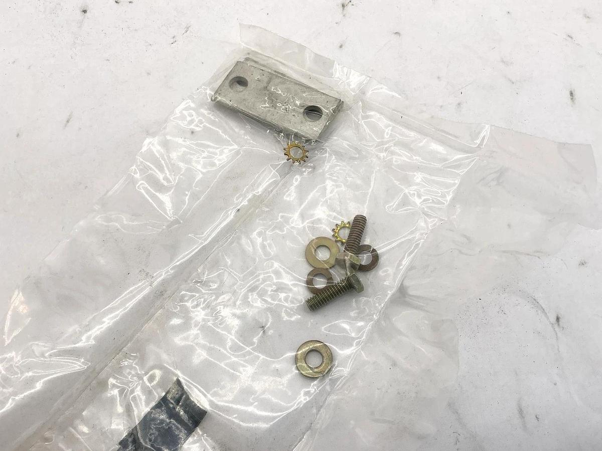 Used Square D Class 8998 Splice Kit Model 4 Motor Control Center Splice Bars