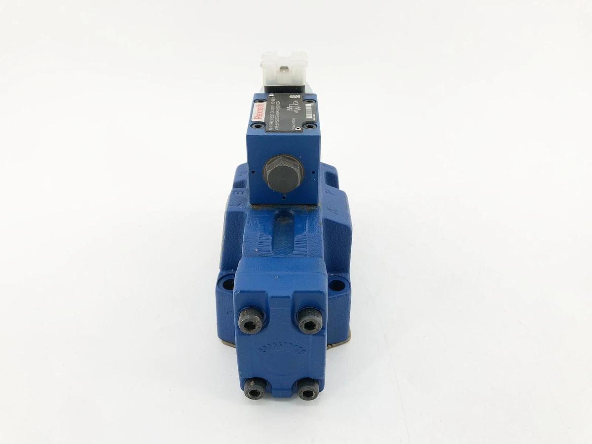 New Rexroth R978031724 Valve 4WEH 16 Y70/6EG24 N9ETK4/B10=CSA - No Box