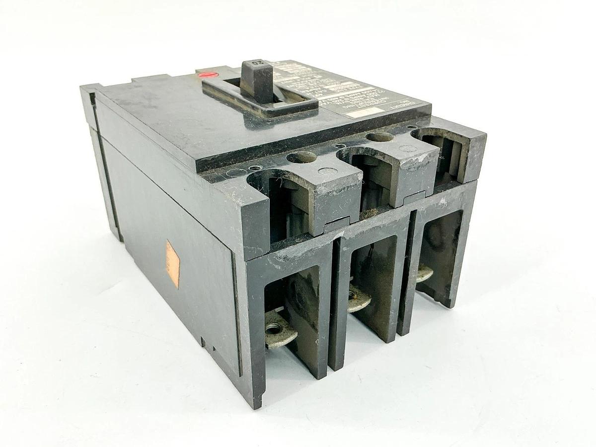 New Cutler Hammer EHC3020 Circuit Breaker 20A 480V 3P