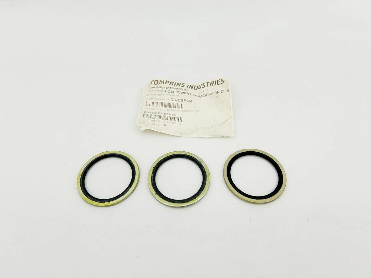 Lot of 3 New Tompkins DS-BSP-24 Hydraulic Adapters
