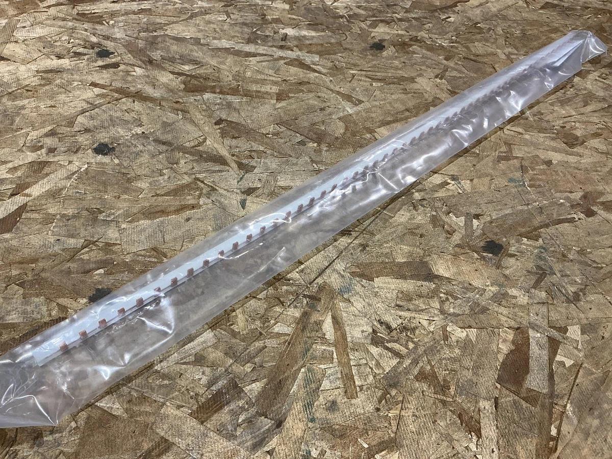 New Eaton BBUL25-1P-1M57-SP Bus Bar 1-Pole 57 Terminals 100A 480VAC 25QMM 121989
