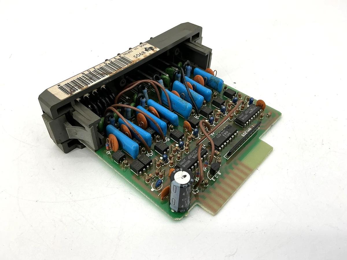 Used Texas Instruments 305-20N Input Module 115VAC 8-Point 85-128VAC 50/60HZ 30520N