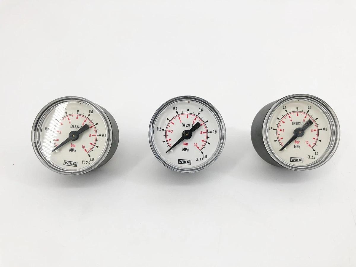 Lot of 3 New Wika 111.12.040 Gauges 10bar 90043-0043 Cl. 2.5 - No Box