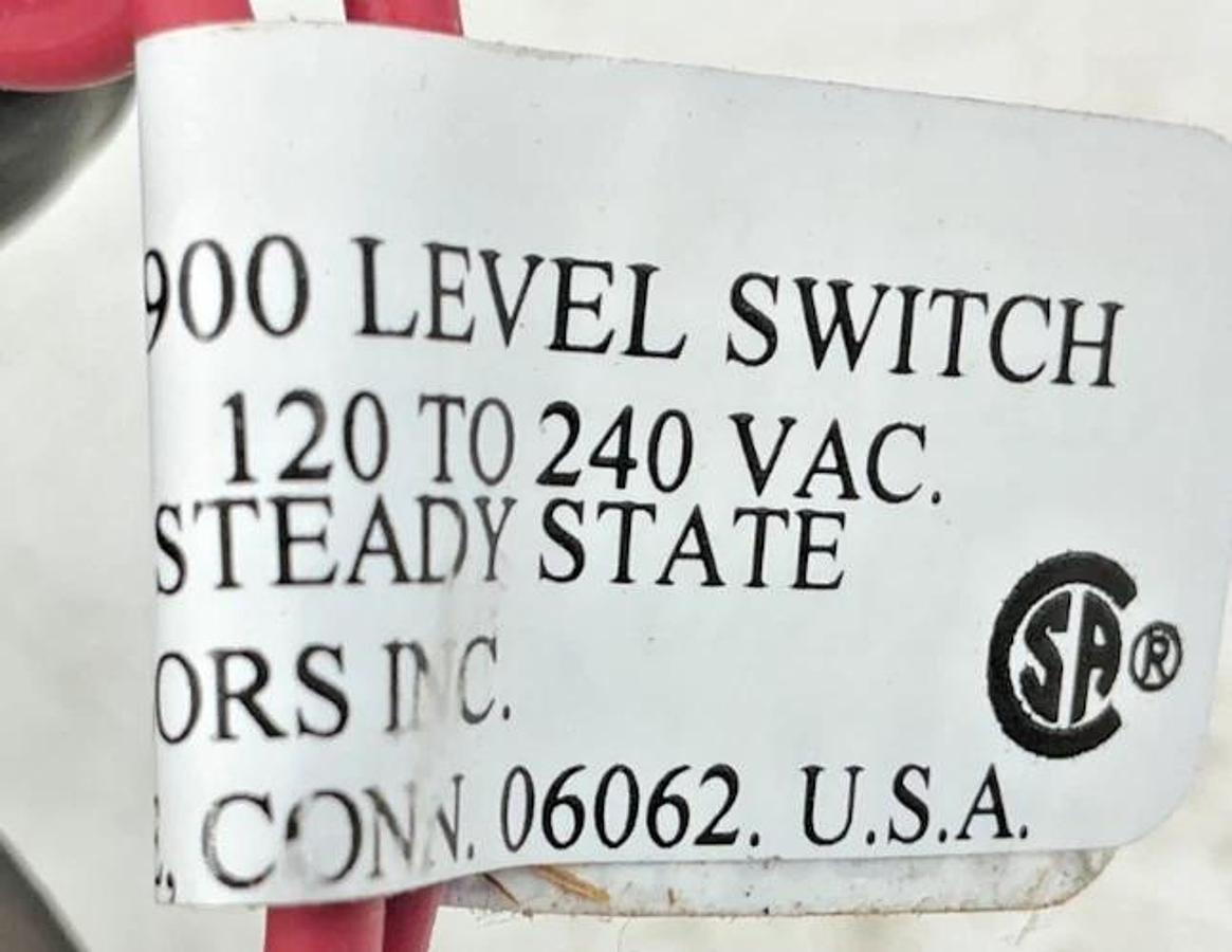 New Gems Sensors 01901 Level Switch 2-Wire Brass 20VA 120/240VAC 0.167A LS-1900