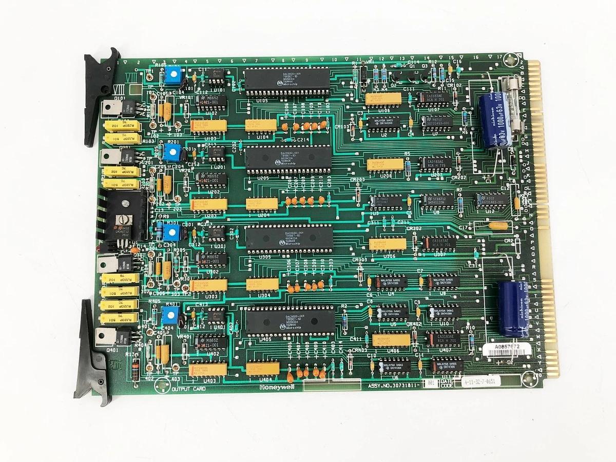 New Honeywell 30731811-001 Output Module Card - No Box
