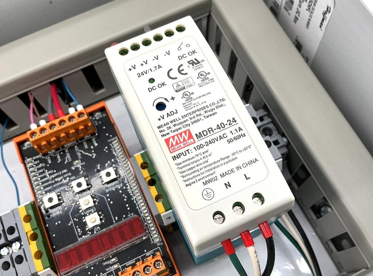New ScanMeg JB-PR1 Junction Box Type P w/ MDR-40-24 1.7A 24V - No Box
