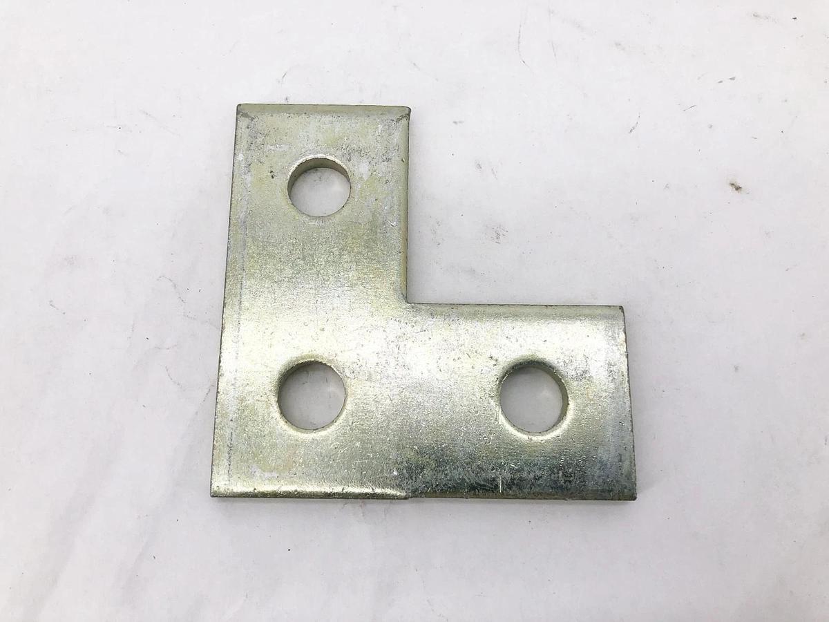 Lot of 3 New Thomas & Betts Superstrut AB219 Flat Angle L Brackets - No Box