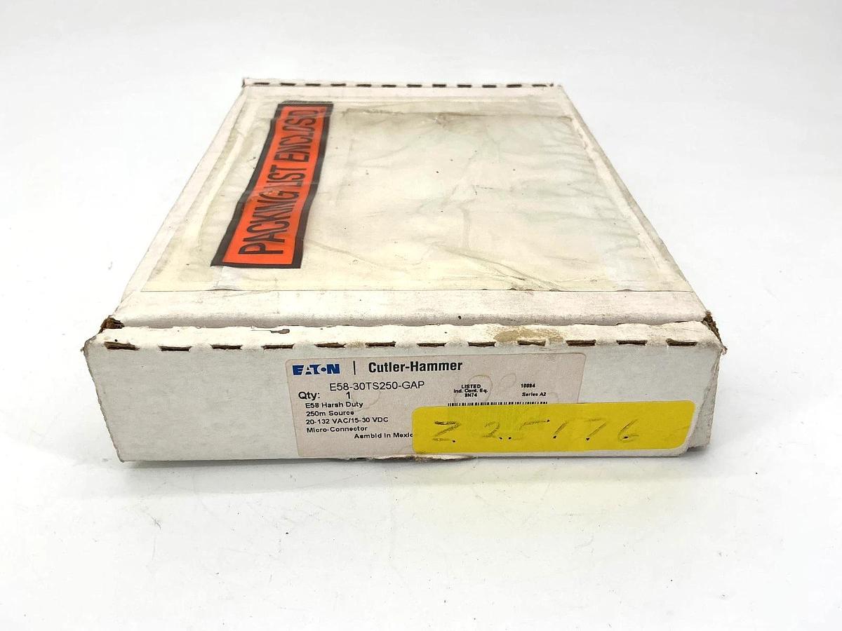 New Eaton E58-30TS250-GAP Ser A2 Photoelectric Sensor 4-Pin Range-250m 20-132VAC