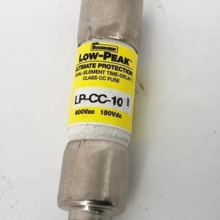 Lot of 4 New Bussmann LP-CC-10 Fuses 10A 600VAC 150VDC - No Box