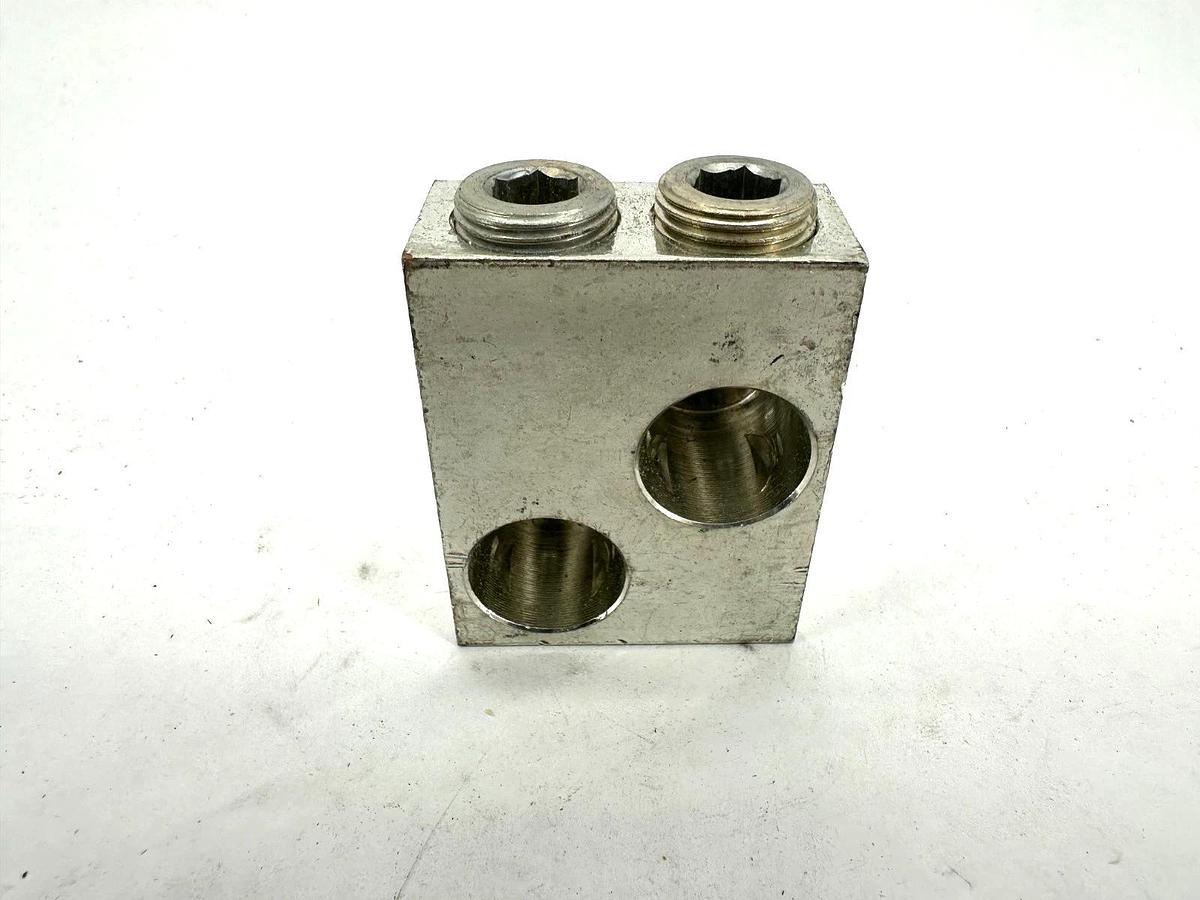 New Siemens TA2K500 MCCB Lug Kit Assembly - Missing Parts See All Photos