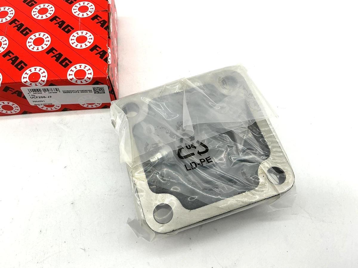New FAG UCF206-J7 Ball Bearing 4-Bolt Flange Unit 30mm ID