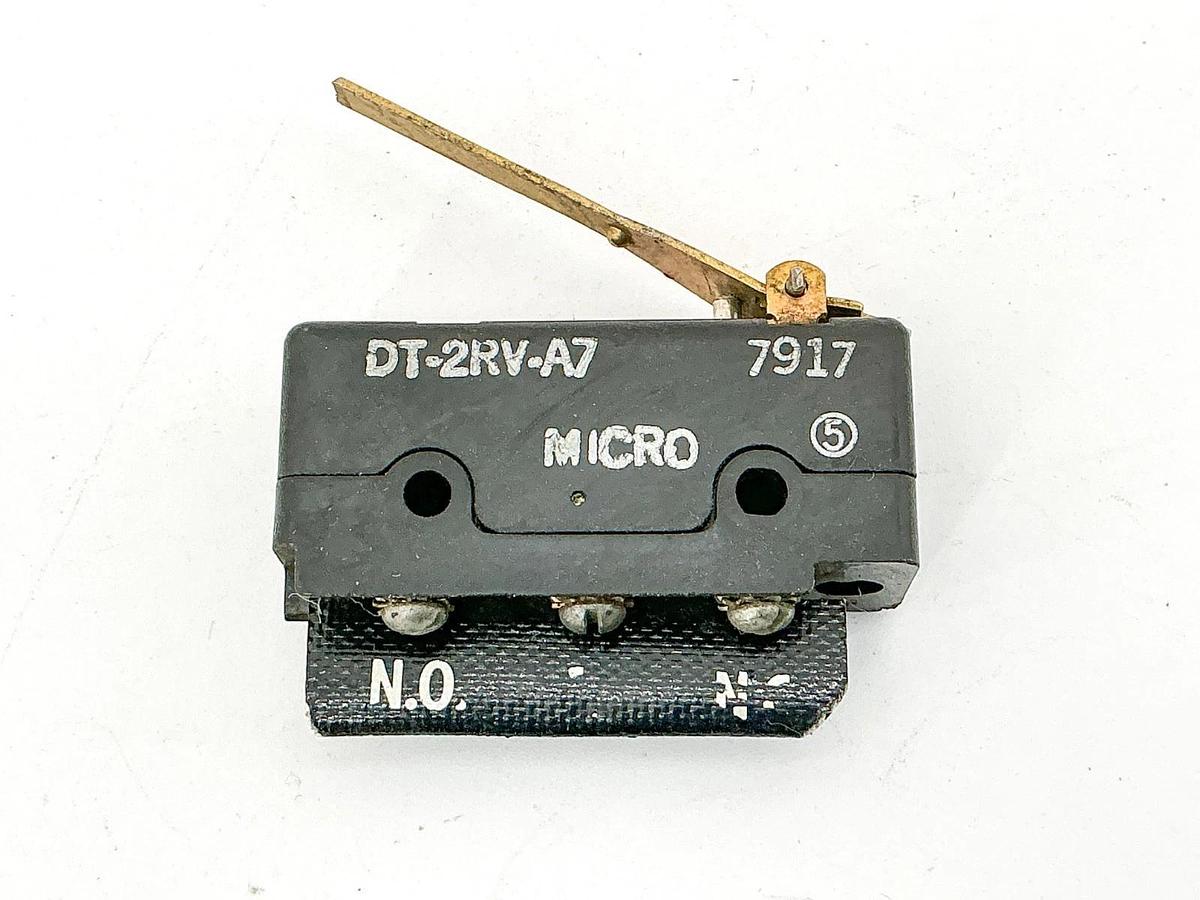 New Honeywell DT-2RV-A7 Micro Limit Switch 125/250V 10A - No Box