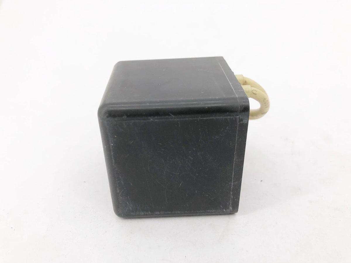 New Vickers A 02-101730 Solenoid Valve Coil Black 110V50 .39A - No Box