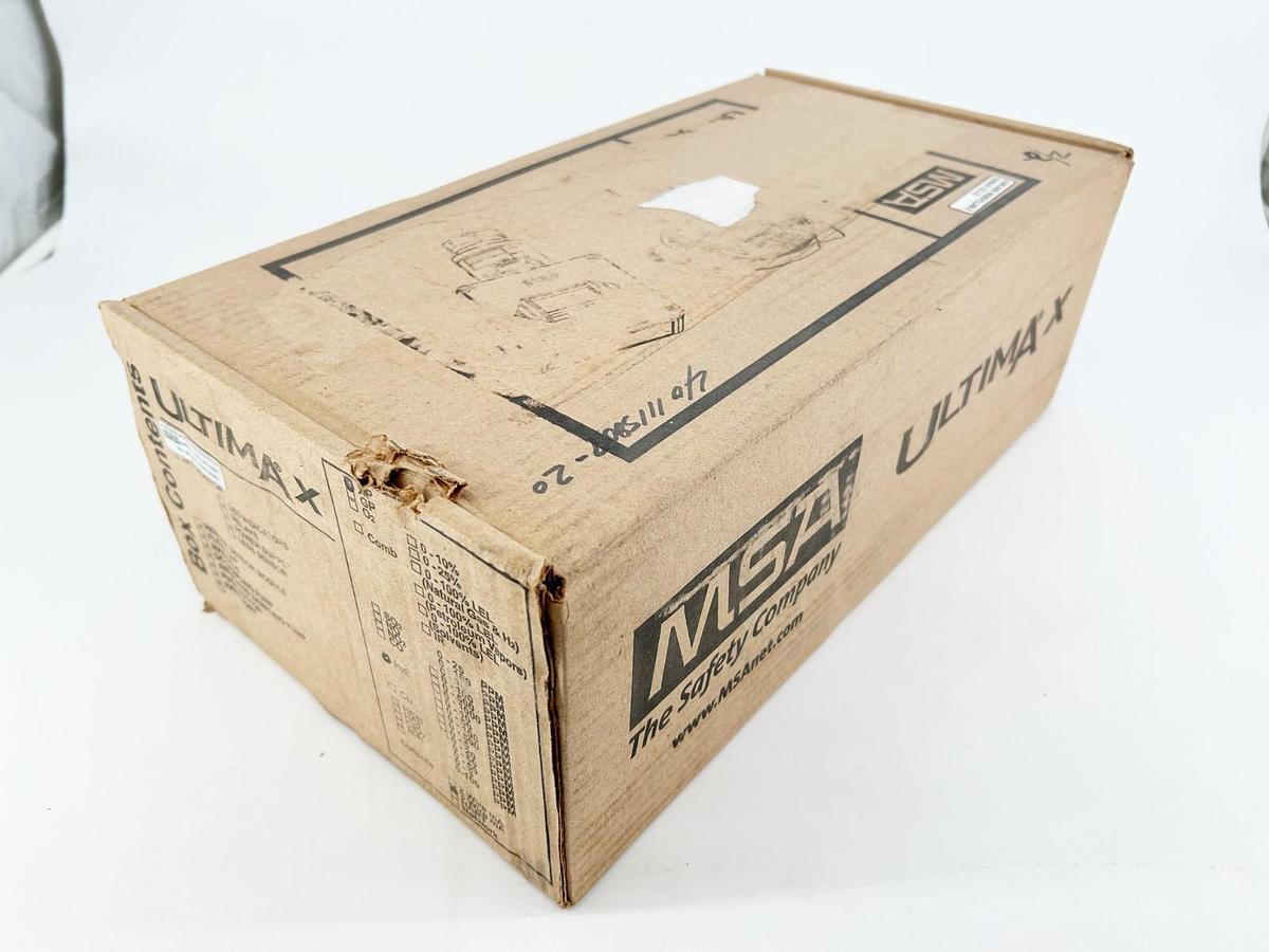 New MSA A-ULTIMAX-XP-E-16-U-3-S-2-0-0-0-0-1-0-0 Gas Detector - Sealed Box