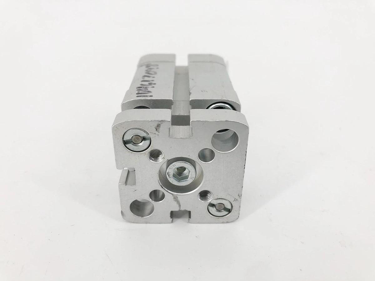 New Festo ADNGF-25-15-P-A Compact Cylinder 554231 10 bar - No Box