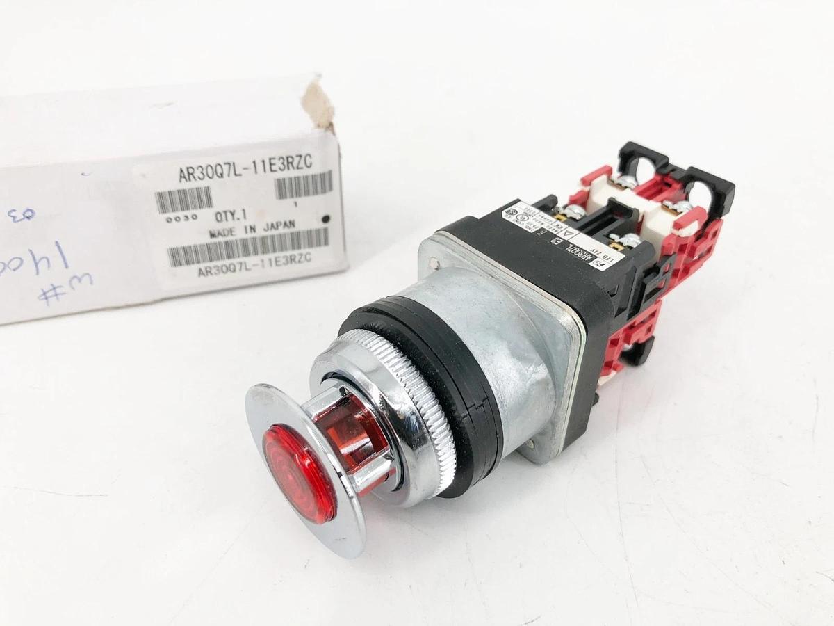New Fuji Electric AR30Q7L-11E3RZC Red Push-Pull Illuminated Pushbutton 24V 30mm