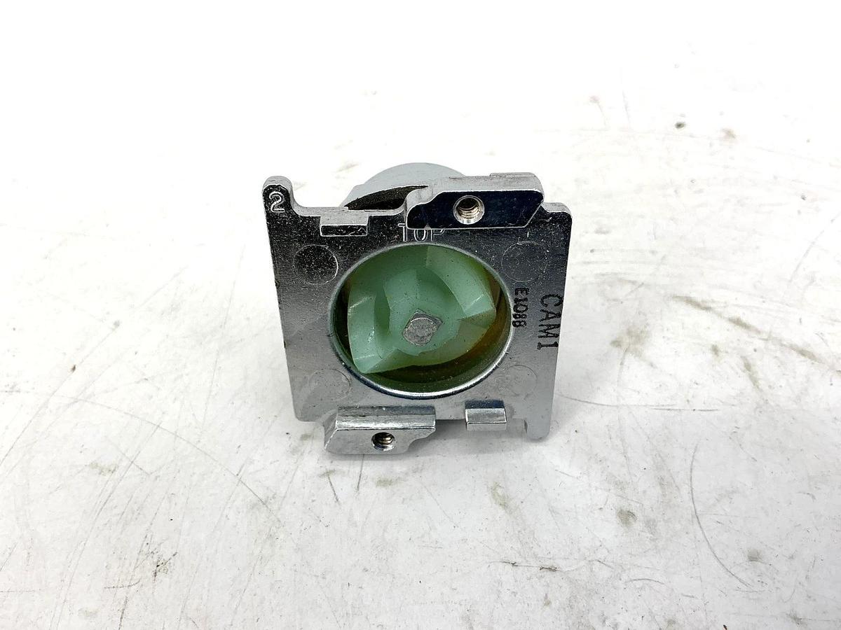 New Eaton Cutler-Hammer 10250T4081 Selector Switch 2-Position Momentary