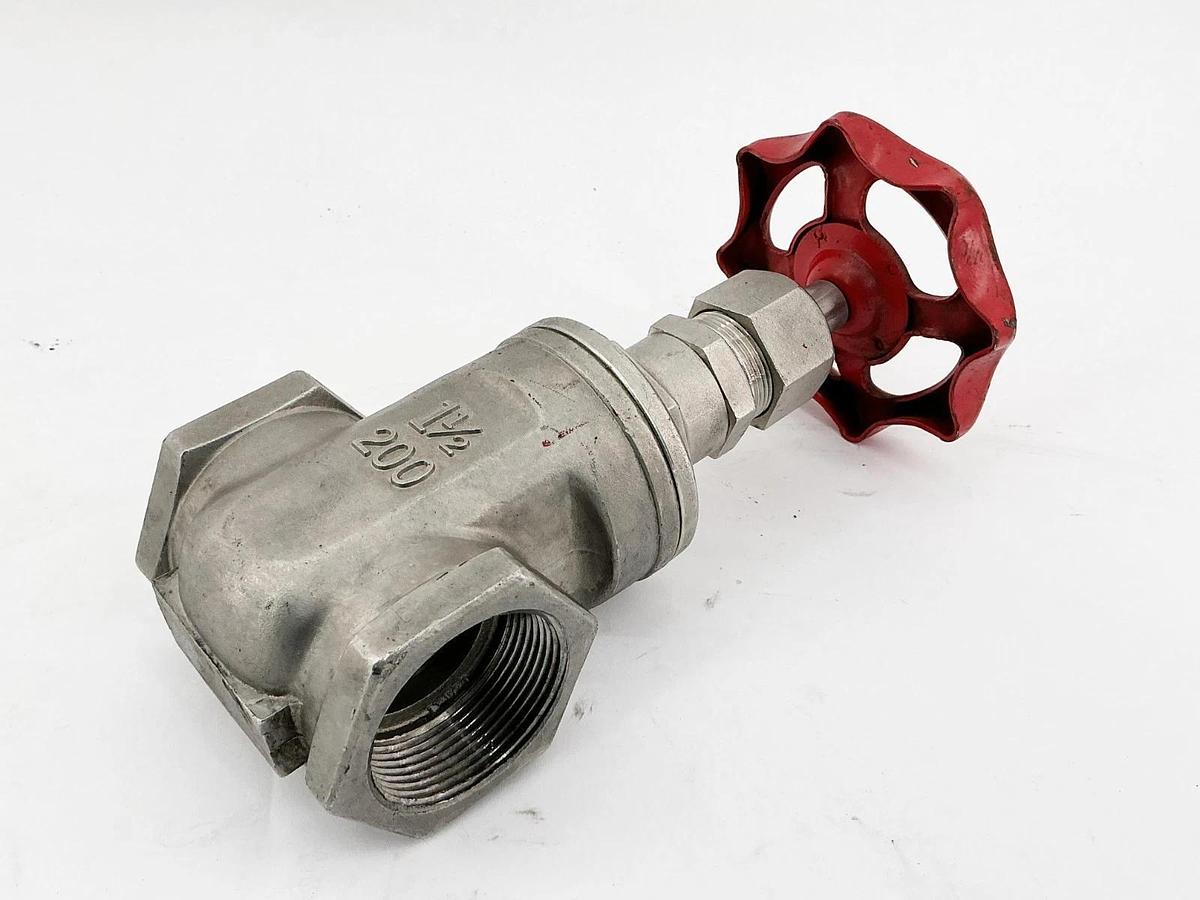 New Warren 1-1/2 Gate Valve 1-1/2" 200 Rating CF8M 316 #221