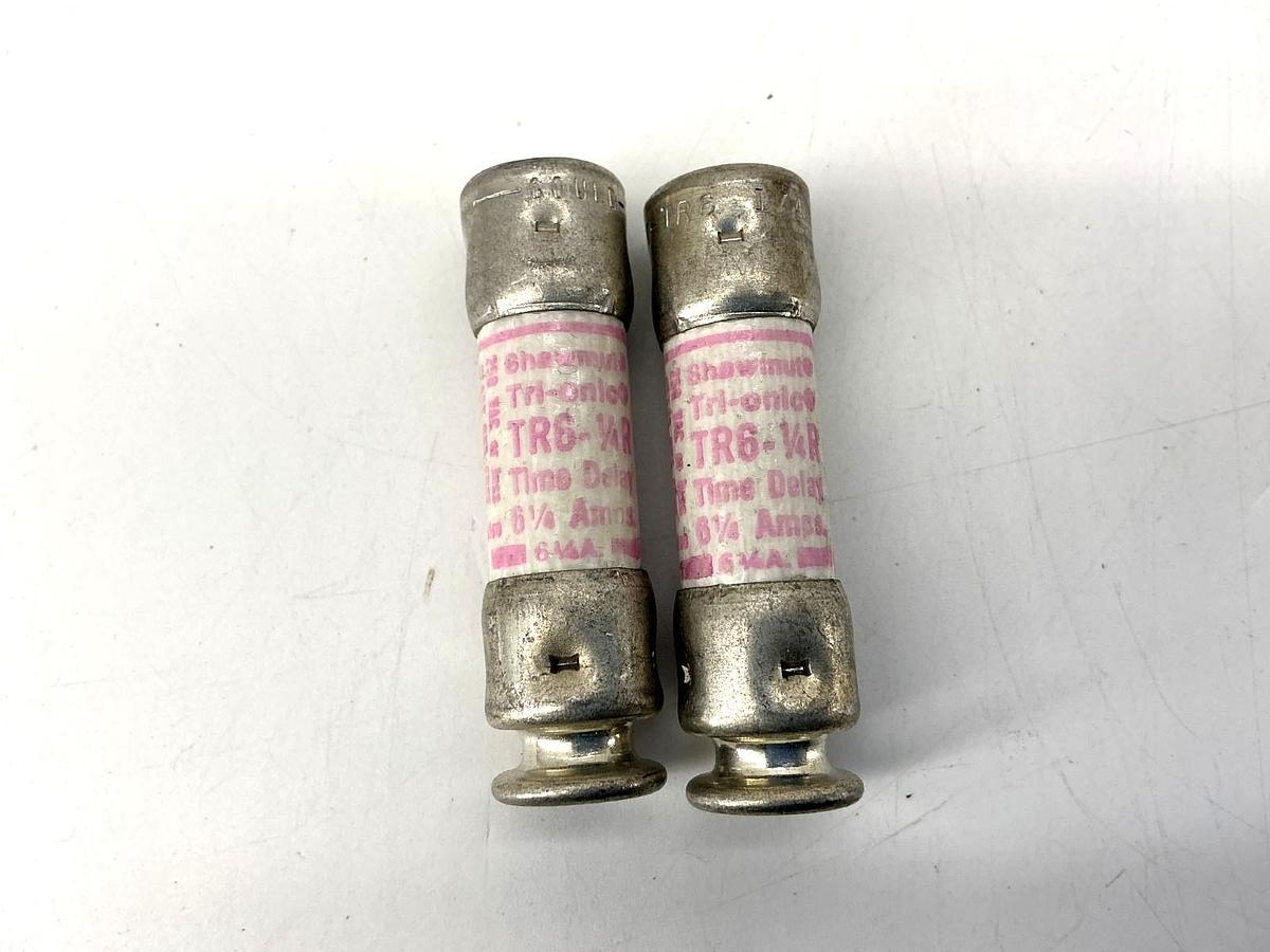 Used Lot of 2 Gould Shawmut TR6-1/4R Tri-Onic Time-Delay Class RK5 Fuse 6-1/4A 250VAC